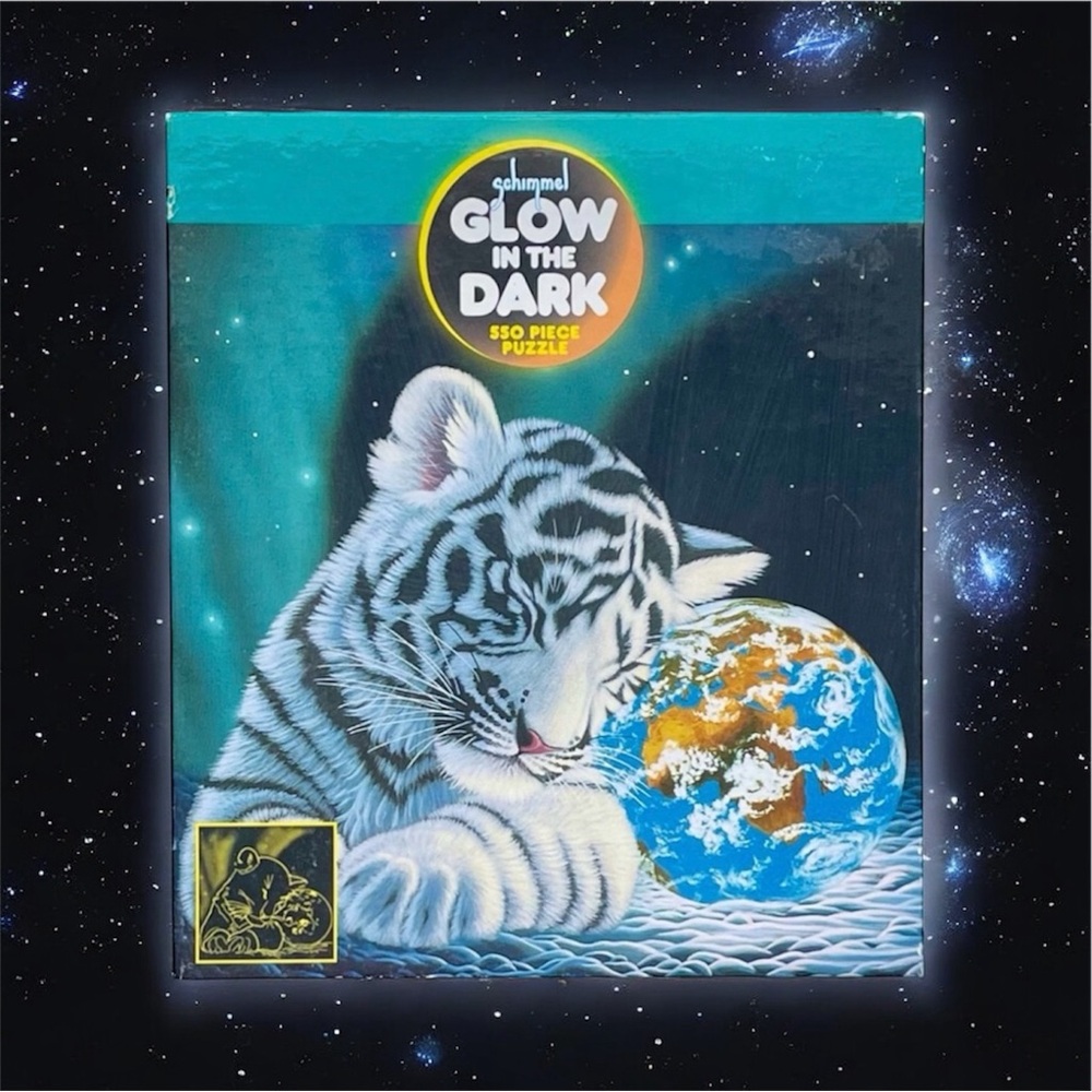 Collectible 🧩 550 PCS Puzzle White Tiger Earth Light